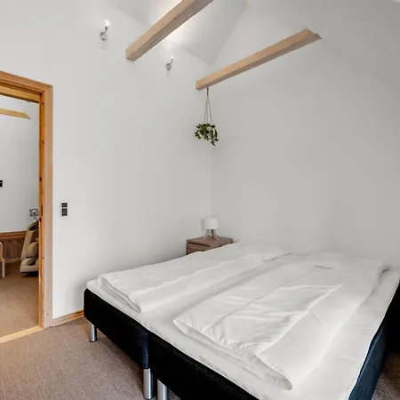 Blaguna - 9km To The Fjord By Interhome