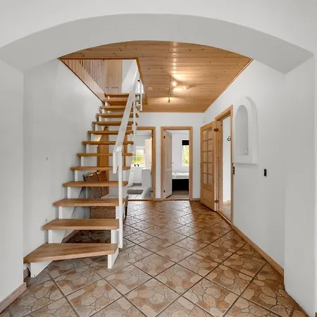 Casa de Férias Blaguna - 9km To The Fjord By Interhome
