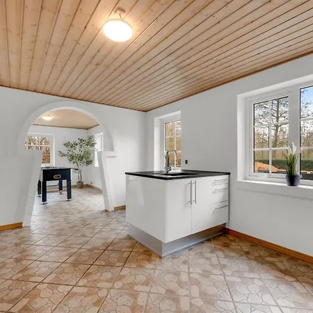 Blaguna - 9km To The Fjord By Interhome
